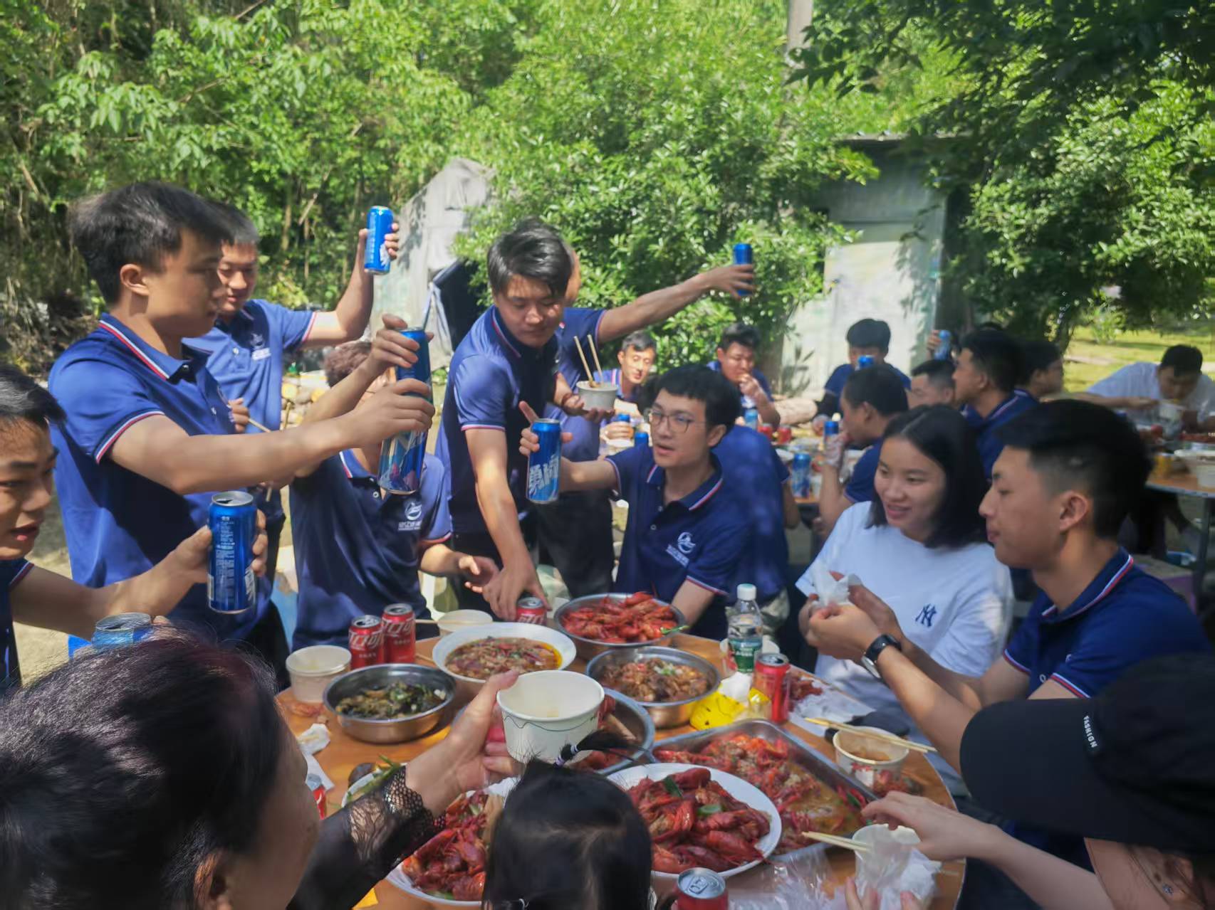 2022五一节快乐！